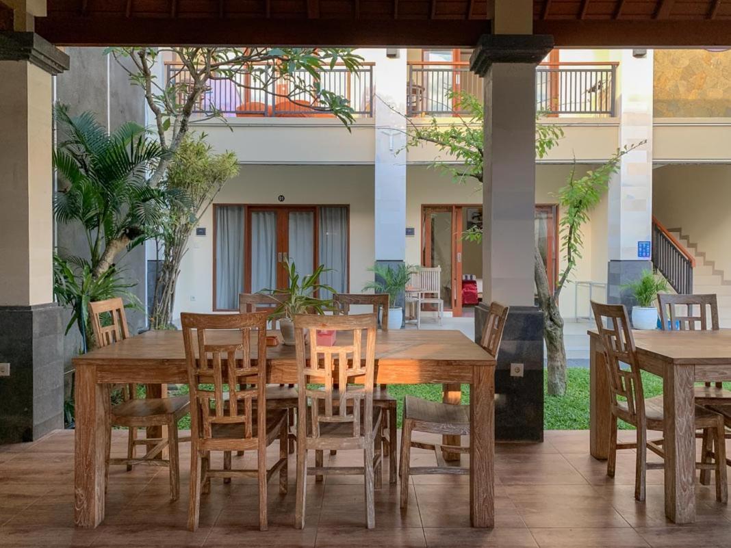 Lotus Bali Guest House Canggu  Luaran gambar